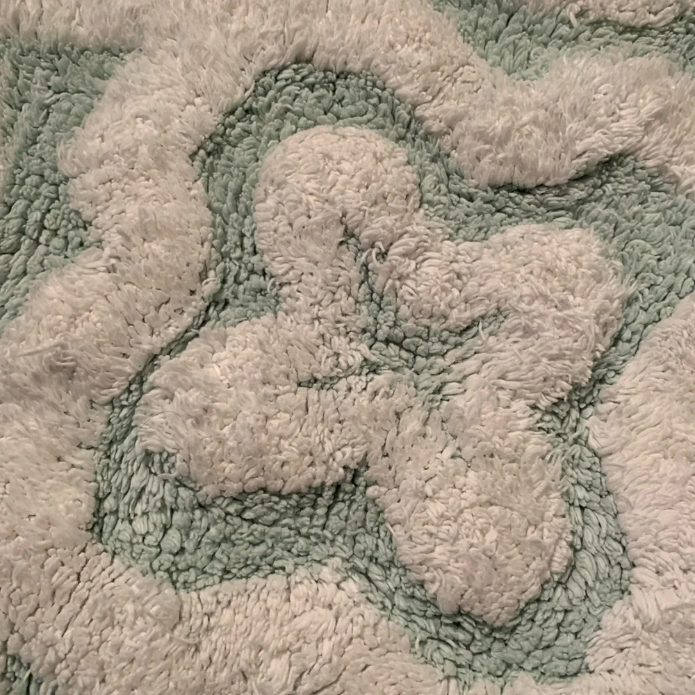 Medallion Design Bath Rug